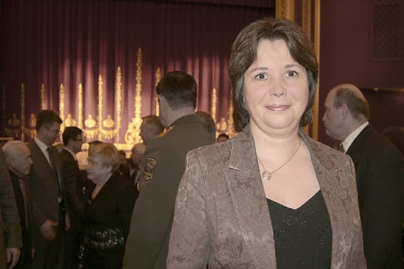 How were the fates of Gagarin's children and grandchildren