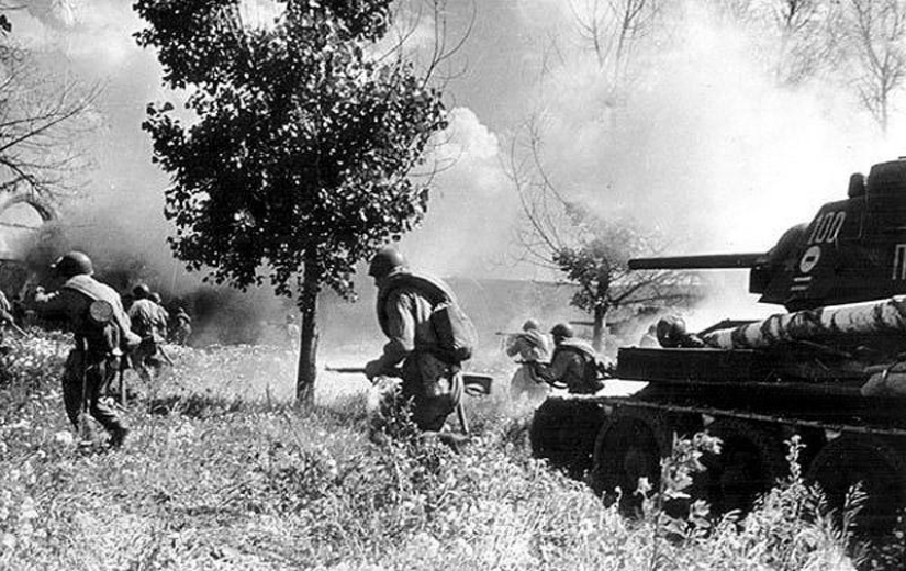 Iconic photos of Max Alpert about the history of the USSR