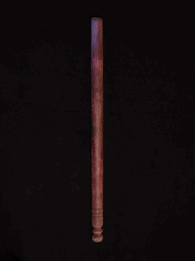 Impactante tradición de Camerún-planchado de senos