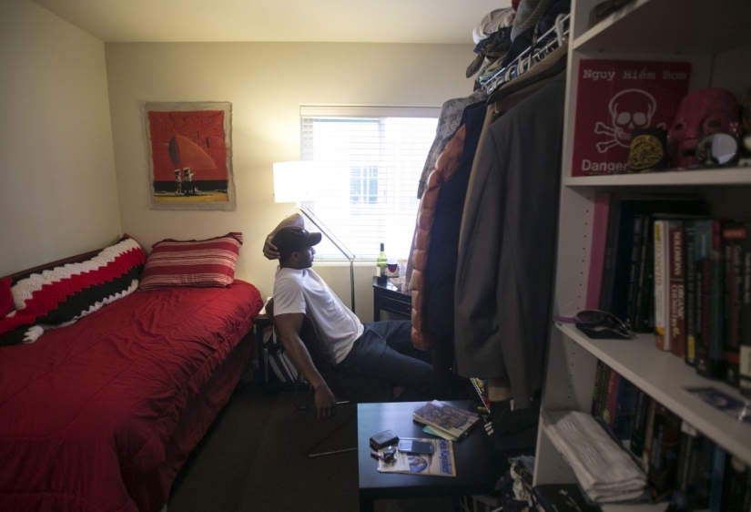 In cramped quarters, but no offense: ah, this brave new world of micro-apartments