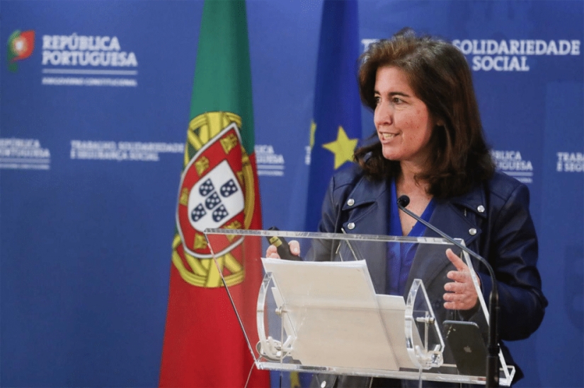 In Portugal, employers were banned from harassing employees after hours In Portugal, employers were banned from harassing employees after hours
