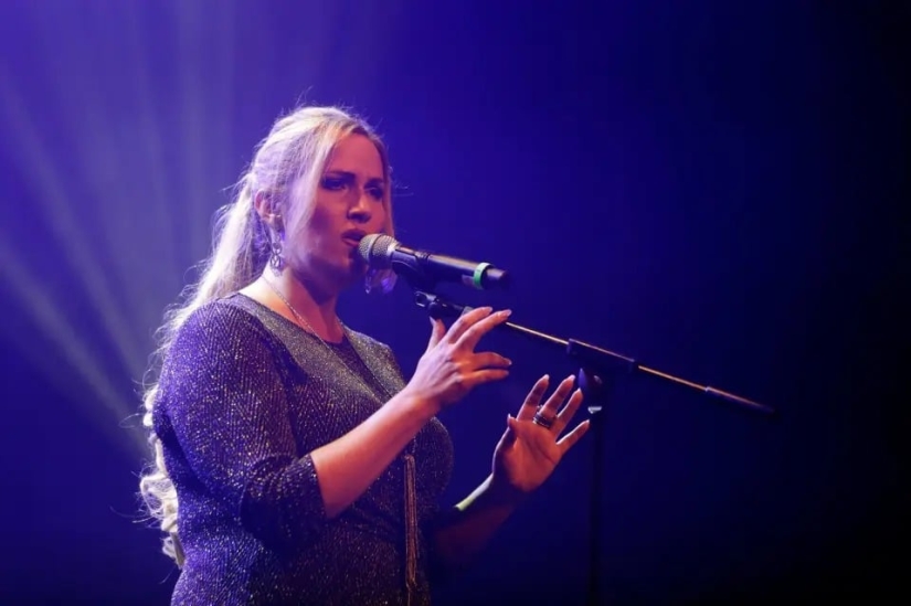 In the footsteps of the idol: Adele's doppelgangers had to lose weight after the transformation of the singer