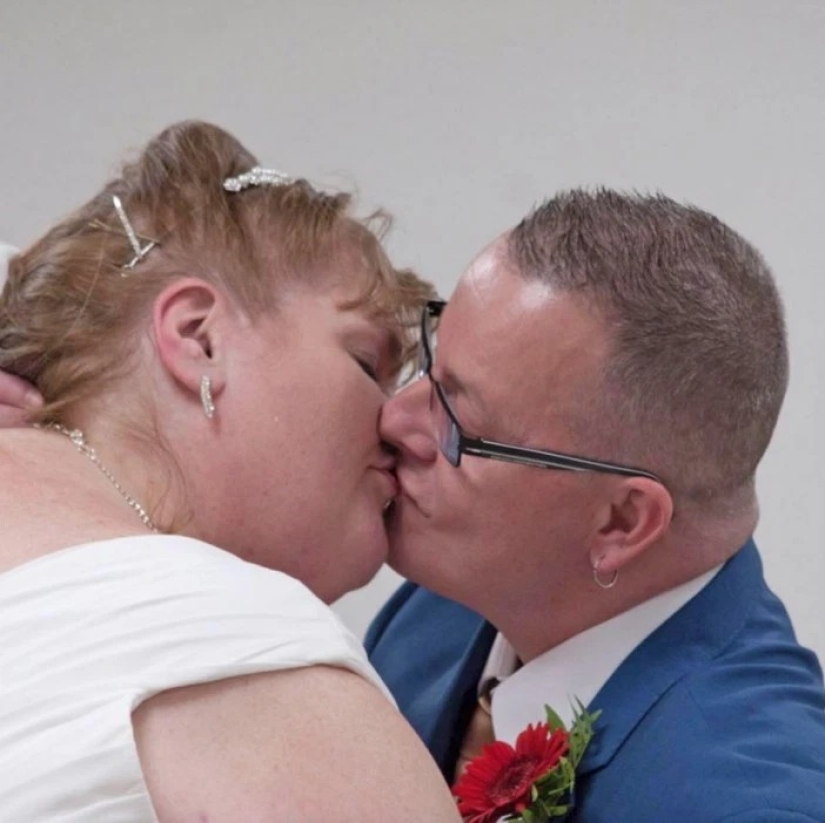 ¿Incesto o amor verdadero? Primos y hermana crecieron juntos, y luego se casaron