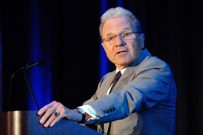 It's good at home, but it's better in America: The 10 richest immigrants in the United States