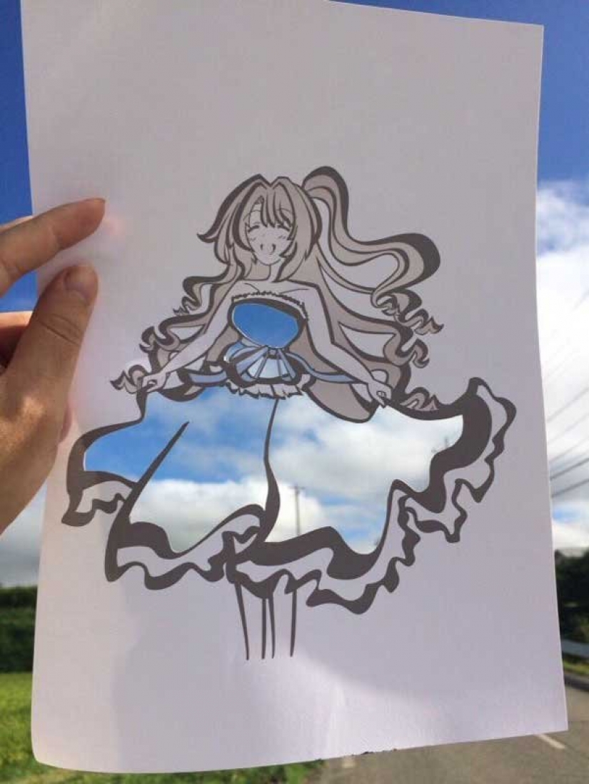 Japanese artist paints his illustrations with the help of nature