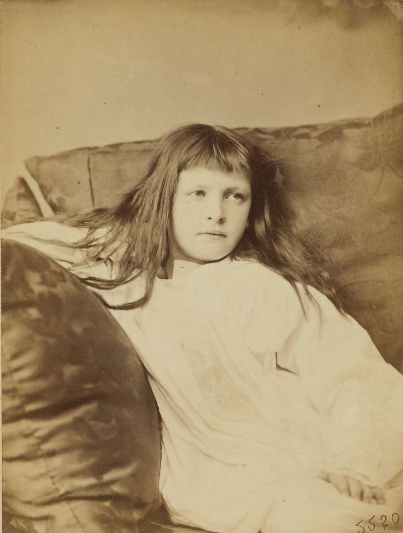 Joven Alice: retratos de niños de Lewis Carroll Joven Alice: retratos de niños de Lewis Carroll