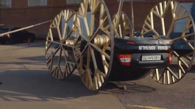 Krasnodar craftsman turns ordinary "Frets" into dragons and spiders Krasnodar craftsman turns ordinary "Frets" into dragons and spiders