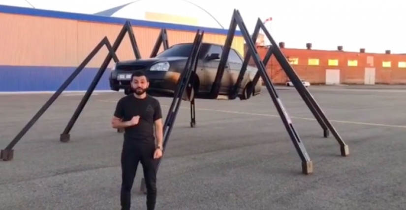 Krasnodar craftsman convierte "Trastes" ordinarios en dragones y arañas Krasnodar craftsman convierte "Trastes" ordinarios en dragones y arañas