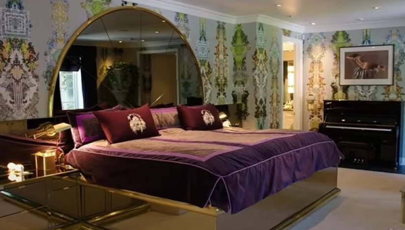 La casa que Cara Delevingne construyó: un túnel-vagina, un pozo con globos y otras locuras