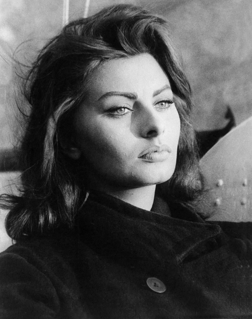 La incomparable Sophia Loren, la mujer italiana más hermosa, cumplió 86 años hoy La incomparable Sophia Loren, la mujer italiana más hermosa, cumplió 86 años hoy