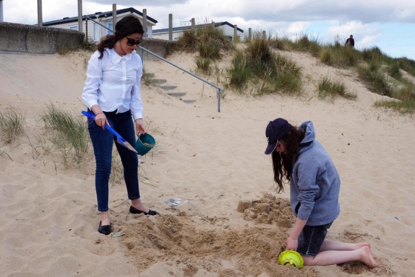 La joven majorette en el reality show Rich Kids, Skint Holiday se sorprendió por las condiciones miserables en las que tiene que vivir