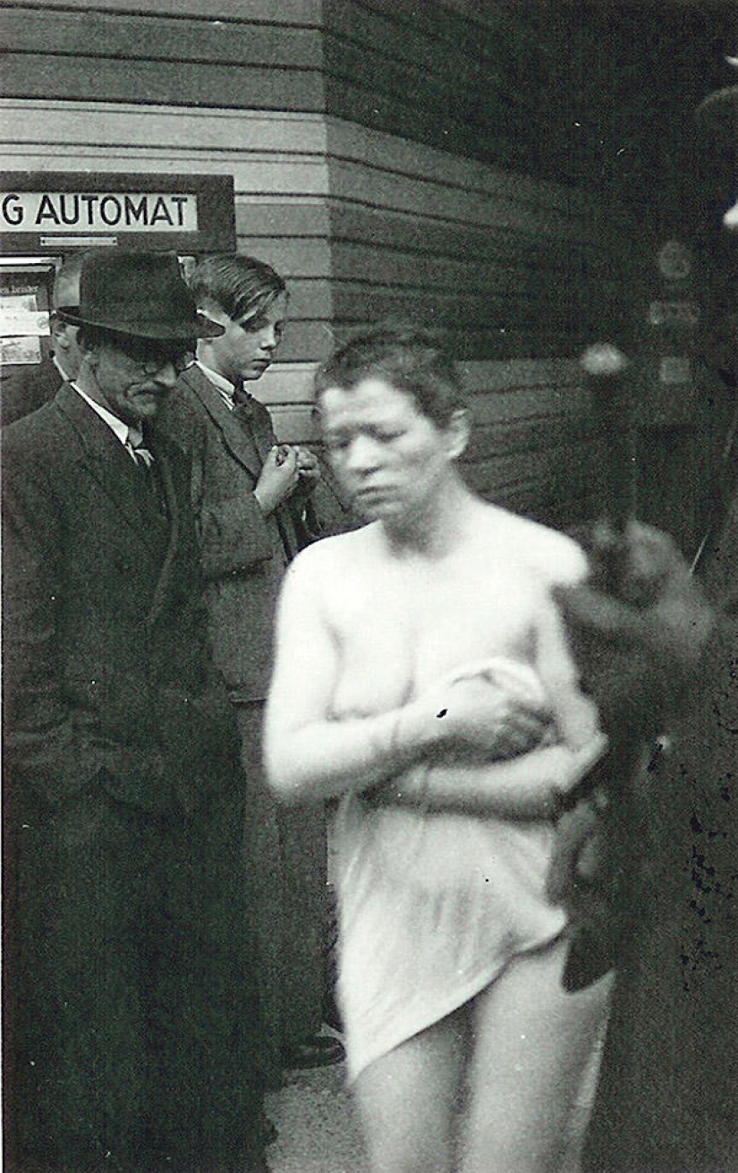 La mentira de collaborationists La mentira de collaborationists