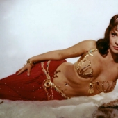 La mujer más hermosa de la década de 1960, apodada el Gran Busto - Gina Lollobrigida