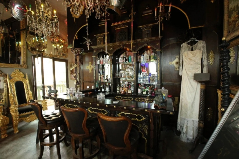 La obsesión del diablo: un paseo por el "castillo de Satanás" mexicano valorado en 4 4 millones