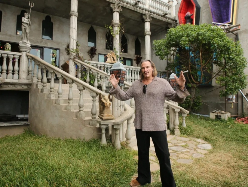 La obsesión del diablo: un paseo por el "castillo de Satanás" mexicano valorado en 4 4 millones