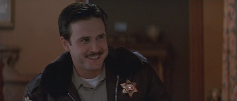 La película "Scream" cumple 25 años! Fotos de los actores de la película entonces y ahora