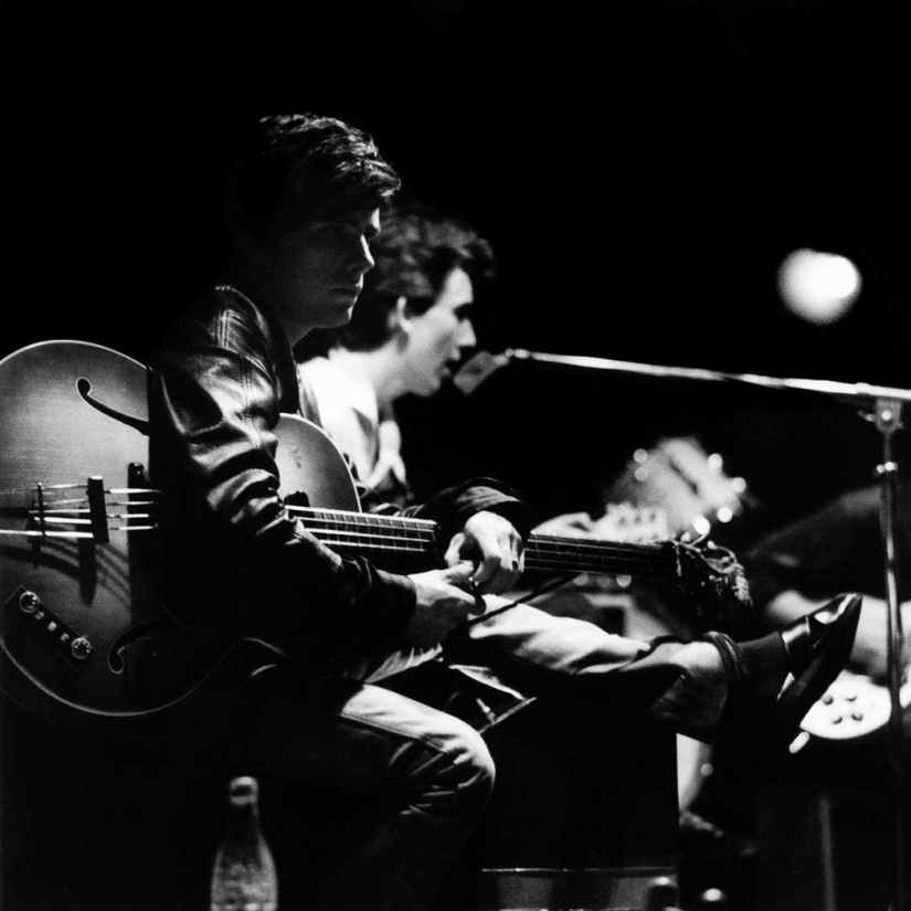 La trágica historia de vida de Stuart Sutcliffe, el"quinto Beatle" La trágica historia de vida de Stuart Sutcliffe, el"quinto Beatle"