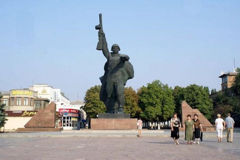 La vida en la parte inferior de las calificaciones: ¿por qué los residentes no abandonan la ciudad más peligrosa de Rusia?