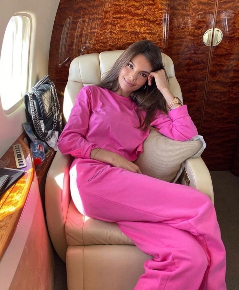 La vida hermosa no está prohibida: golden youth se jacta de viajar después de la cuarentena en los niños ricos de Instagram