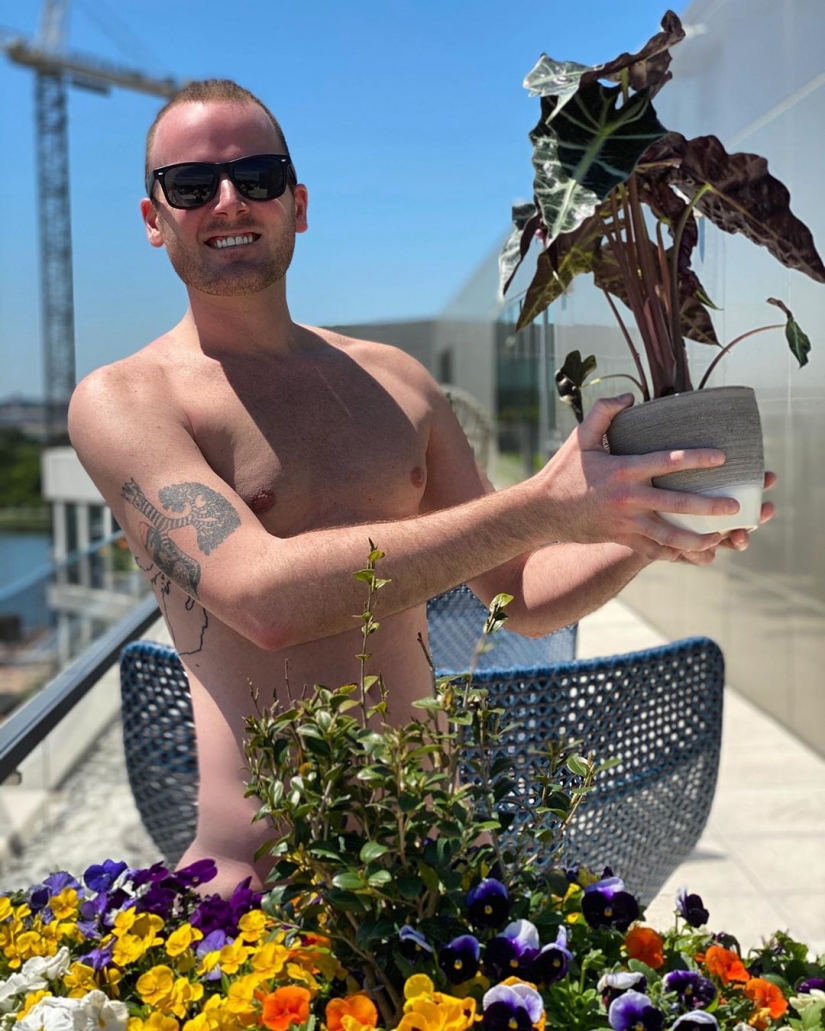 Las fotos más creativas de la red flash mob Día Mundial del Jardinero Desnudo