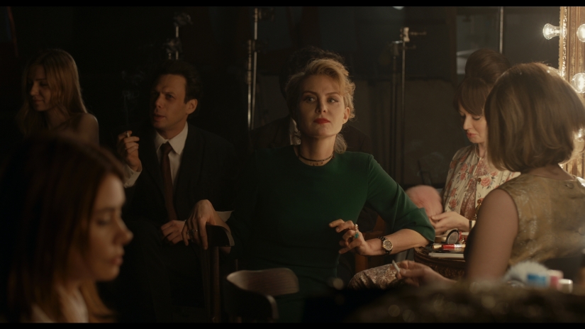 Las mujeres que aman sólo a las mujeres: un hombre de la opinión de "titulado" bellezas Las mujeres que aman sólo a las mujeres: un hombre de la opinión de "titulado" bellezas