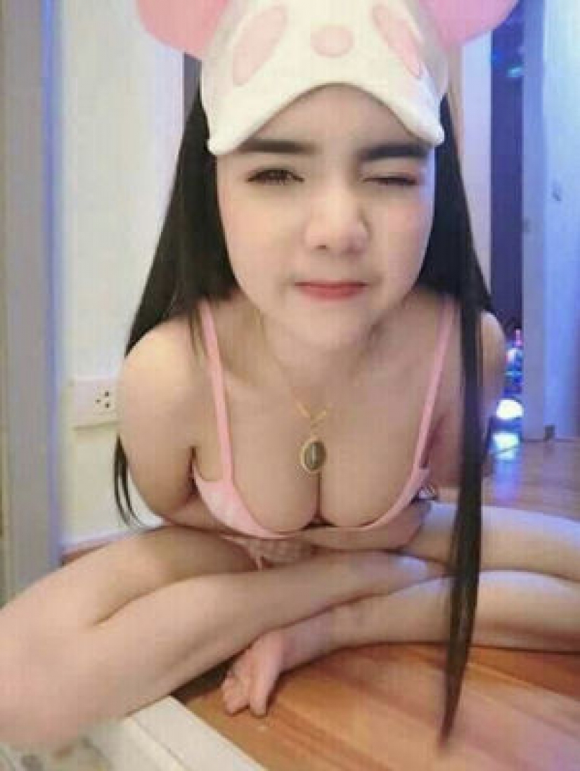 Los hombres están locos por el cuerpo de esta chica, pero tienen miedo de mirar su cara