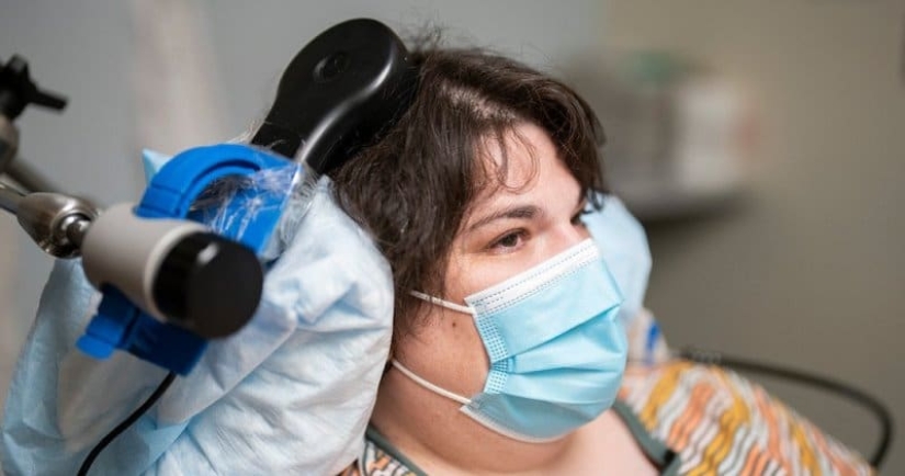 Los médicos de los EE.UU. curaron la depresión por primera vez implantando un implante en el cerebro humano Los médicos de los EE.UU. curaron la depresión por primera vez implantando un implante en el cerebro humano