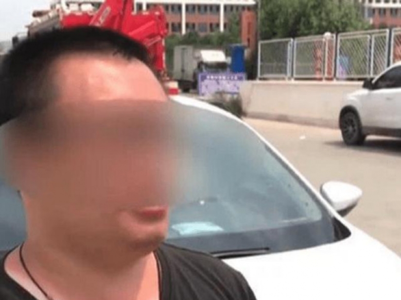 Los padres dejaron a su hija en una isla desierta para hacerla entrar en razón. Lo hicieron