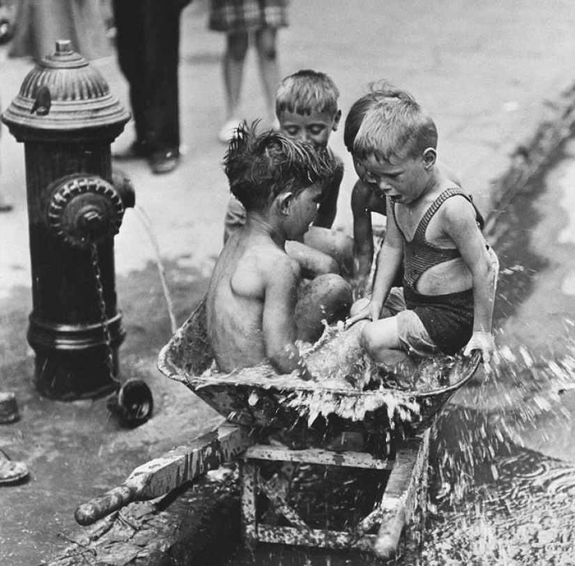 Los tiempos en que todavía no había iPads, y los niños jugaban afuera