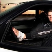 Lost limbs, but not self-confidence: a racing driver without hands entered the top ten drifters in the world
