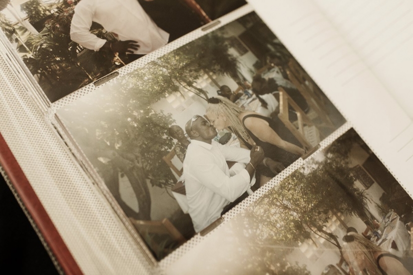 "Love! She's not here!": Female sex tourism in Kenya