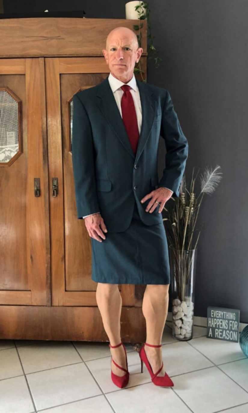 Marca en stilettos: un gran ingeniero de Alemania ama las faldas y los tacones Marca en stilettos: un gran ingeniero de Alemania ama las faldas y los tacones