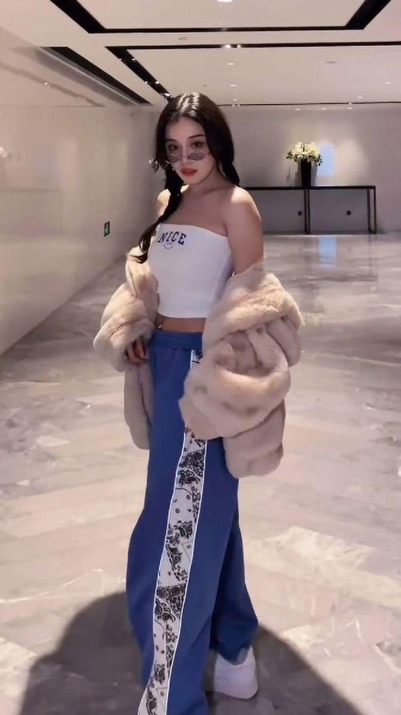 Matrimonio con un fantasma: un trabajador de una funeraria en China robó las cenizas de una chica blogger para una ceremonia espeluznante Matrimonio con un fantasma: un trabajador de una funeraria en China robó las cenizas de una chica blogger para una ceremonia espeluznante