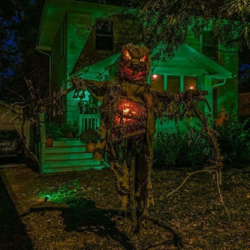 Memno, a gran escala, pesadilla: 30 ejemplos de decoración ingeniosa de los fanáticos de Halloween