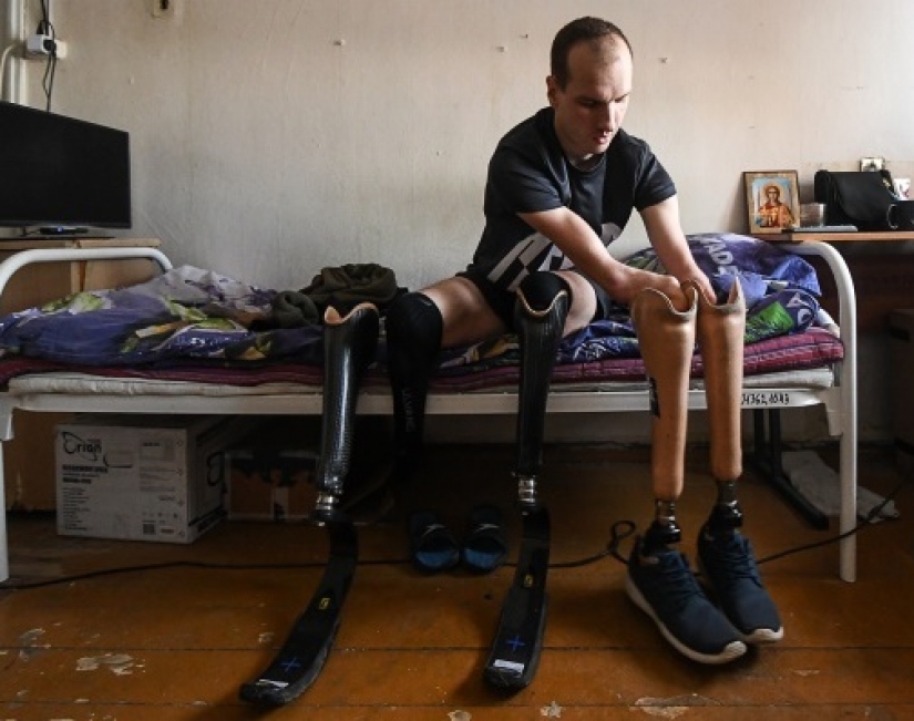 Mikhail Astashov: el camino de un repartidor de alimentos a un campeón paralímpico Mikhail Astashov: el camino de un repartidor de alimentos a un campeón paralímpico