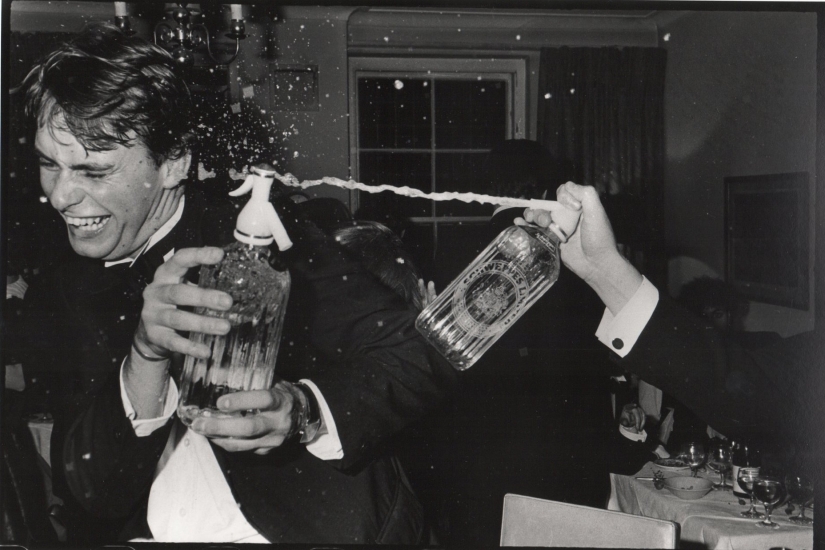 Mira y aprende: una breve guía de diversión salvaje de la Inglaterra de los 80