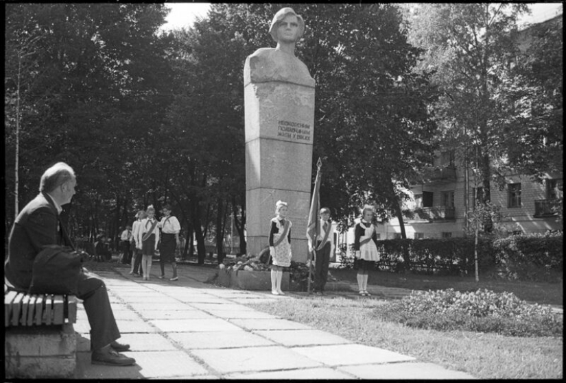 Misha Pedan and the best pictures from his photo album "The End of a beautiful era" Misha Pedan and the best pictures from his photo album "The End of a beautiful era"