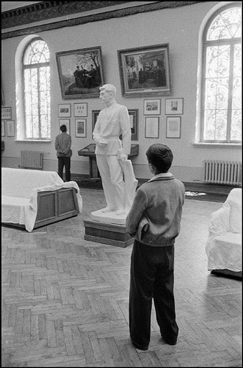 Moscow 1958 in photographs by Erich Lessing
