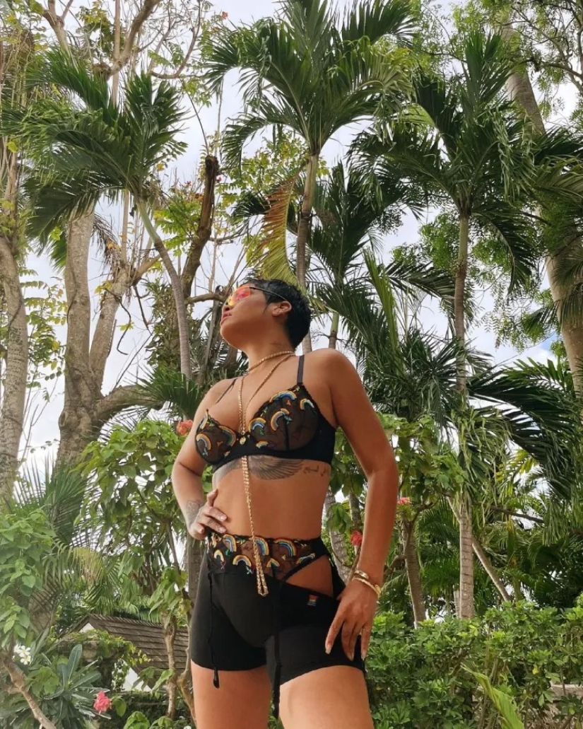 Mostrar todo lo que está oculto: Tangas para mostrar - una nueva tendencia en Instagram