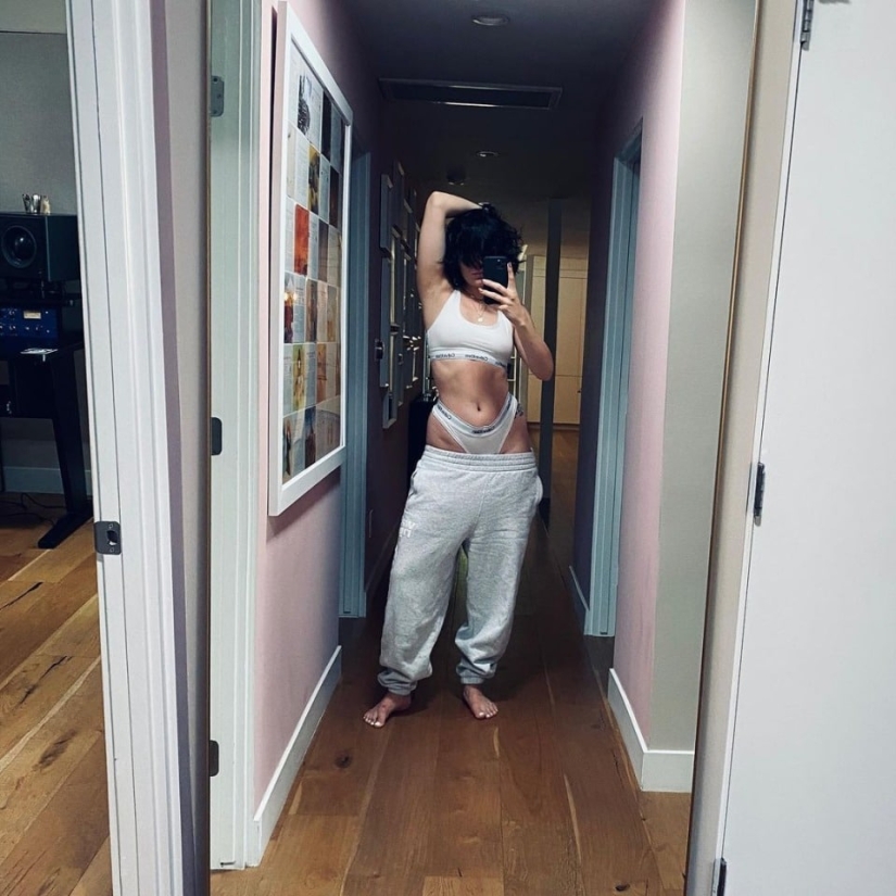 Mostrar todo lo que está oculto: Tangas para mostrar - una nueva tendencia en Instagram