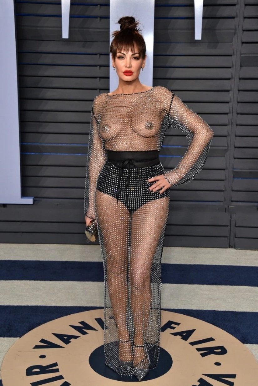 Naked fame: lo que reveladores trajes hicieron famosas a actrices y modelos