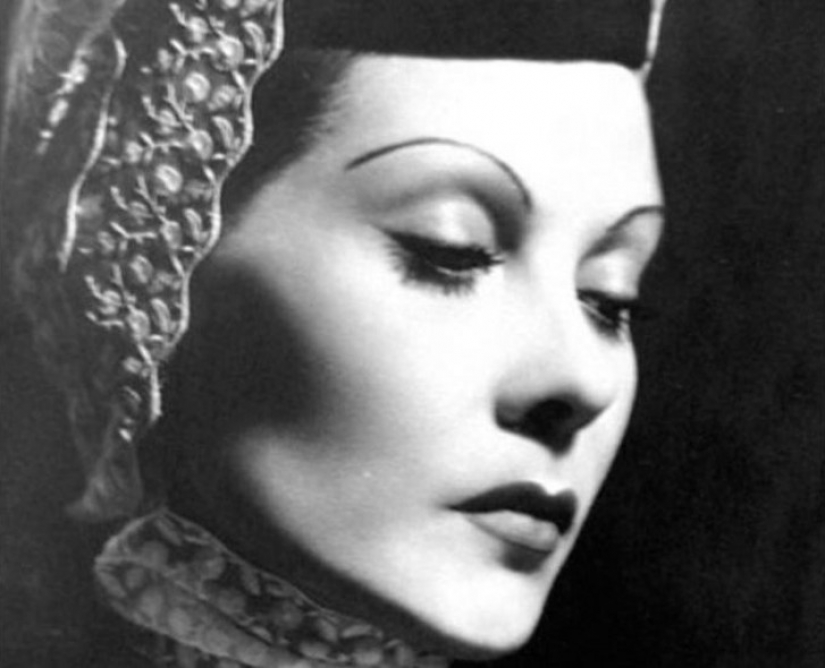 Natalie Paley, granddaughter of the Emperor, conquered the Western catwalks and movie screens Natalie Paley, granddaughter of the Emperor, conquered the Western catwalks and movie screens