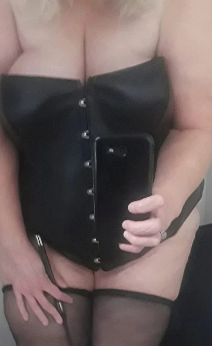 Naughty widow: 64-year-old pensioner started selling her photos on an adult website