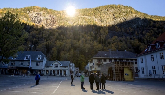 No sun? Make it yourself! The case of an Italian mountain village