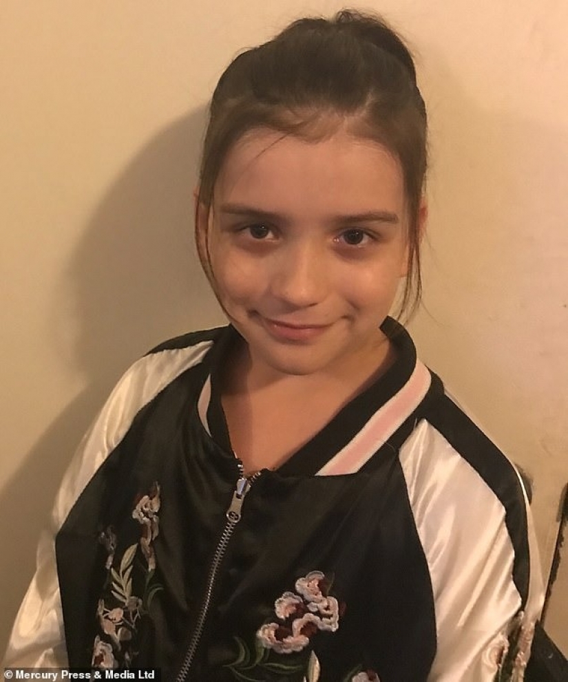 Not at ease: a 12-year-old American wants to become a girl, and his mother supports