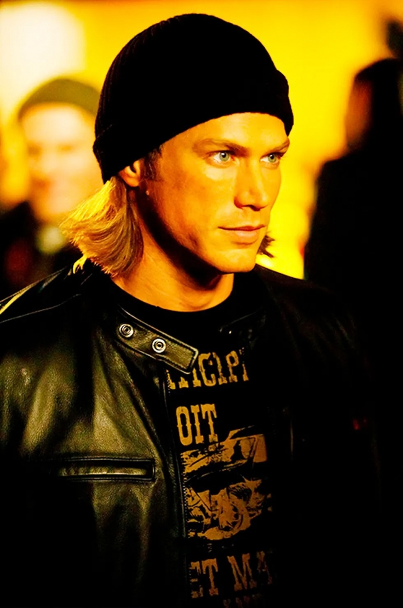 Now looks like the legendary foursome and handsome "Sex in the city" Now looks like the legendary foursome and handsome "Sex in the city"