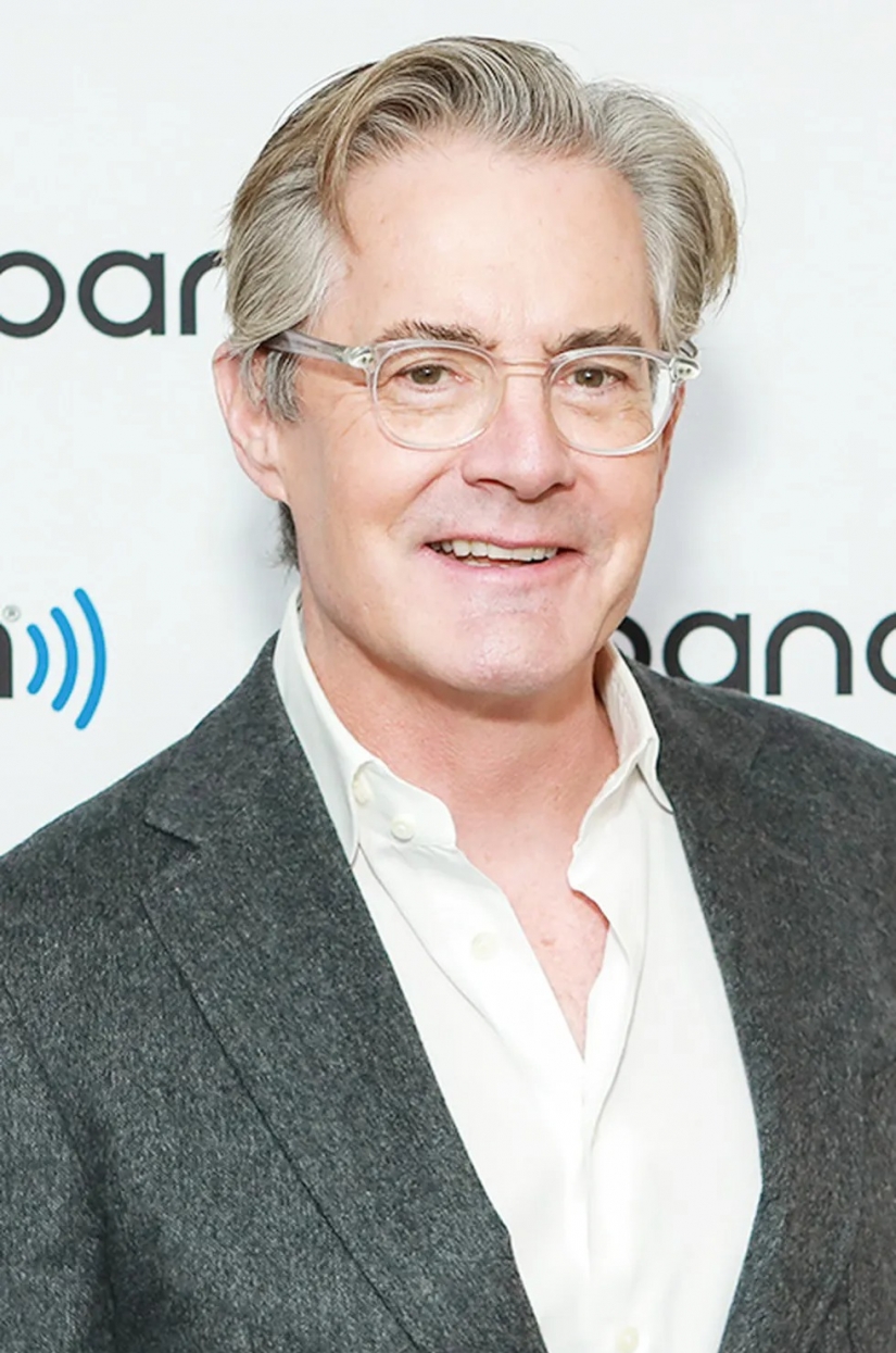 Now looks like the legendary foursome and handsome "Sex in the city" Now looks like the legendary foursome and handsome "Sex in the city"