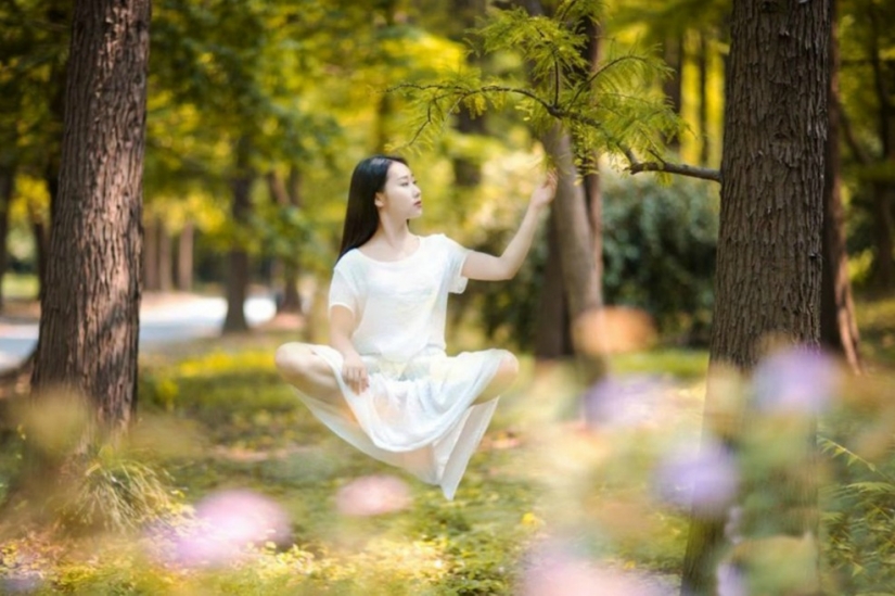 Nunca puedes adivinar qué están promocionando estas fotos. Nunca puedes adivinar qué están promocionando estas fotos.