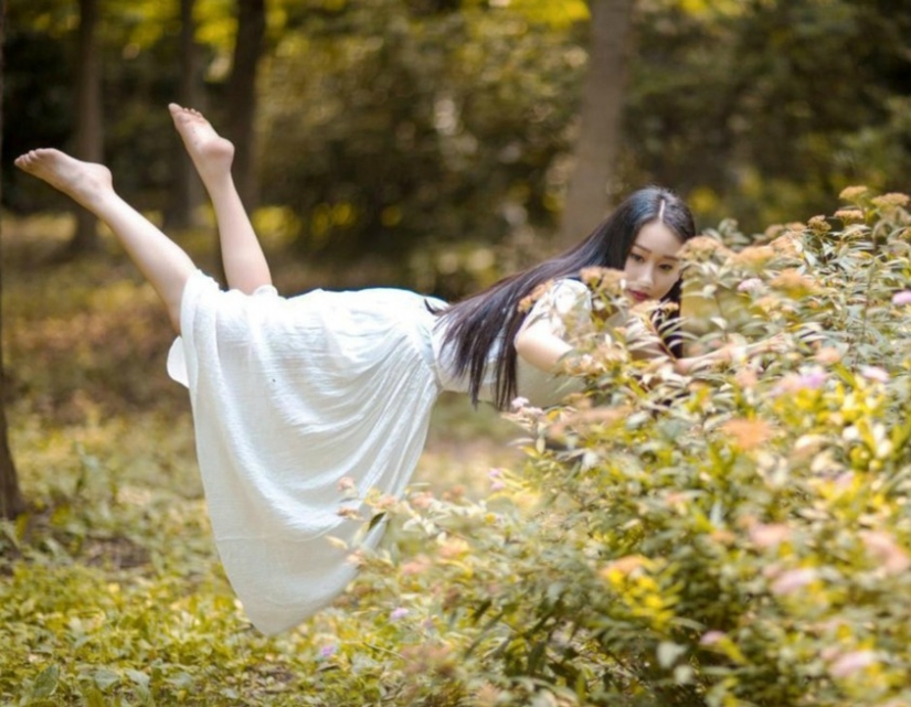 Nunca puedes adivinar qué están promocionando estas fotos. Nunca puedes adivinar qué están promocionando estas fotos.