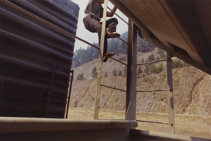 On the sidelines: another America in the lens of punk photographer Mike Brody